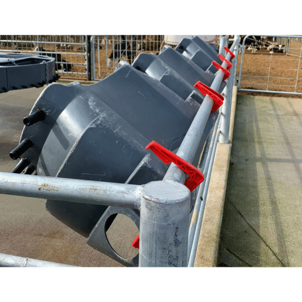 MilkBar haakhoidja 3 Milk Bar Ezi Lock haakhoidja seinale